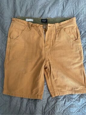 Seager Men's Flat-Front Chino Shorts in Tan